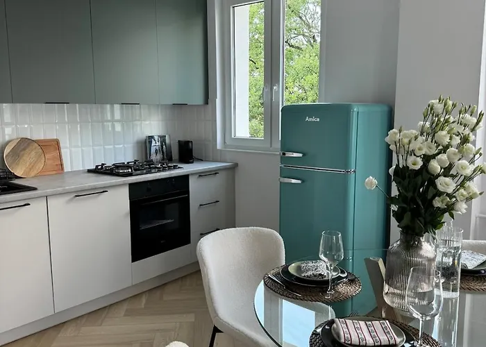 77 - Nowoczesny W Otwocku